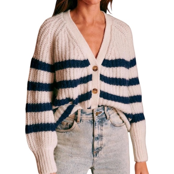 NWOT Sezane Basile Cardigan in White Navy Blue Stripe Size Large - Picture 2 of 10